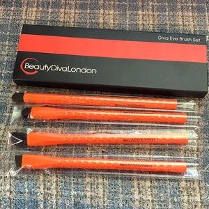 Beauty Diva London Eye brush set